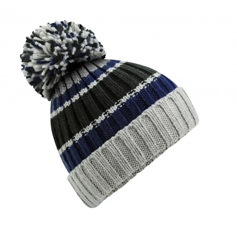 Men’s striped pom-pom hat